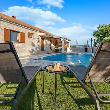 Villa Niko Dalmatia *